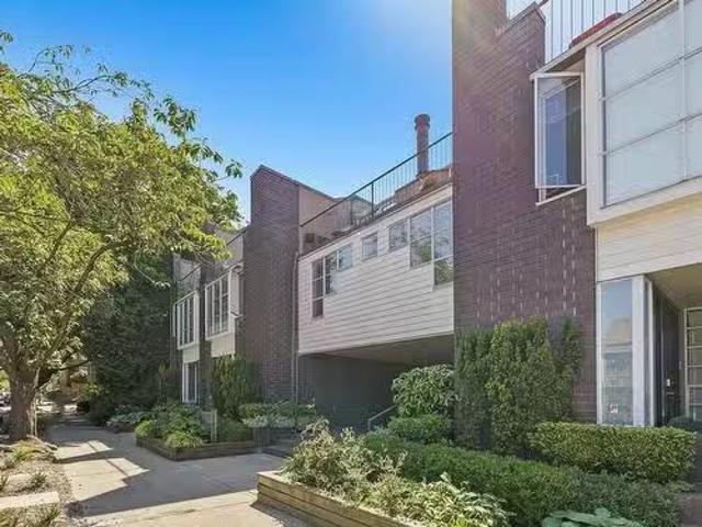 Furnished/Unfur 826 7Th Avenue W, Vancouver, BC, V5Z 1C1 hou.