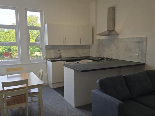 Furnished 3 Bed Flat, Streatham High Rd