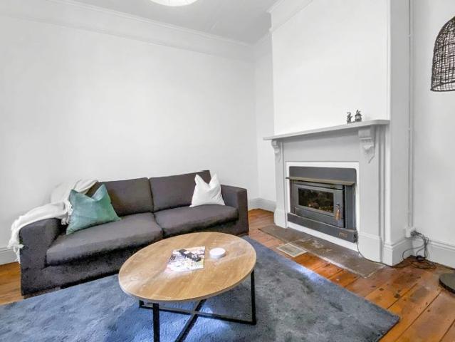 Furnished 3 Bedroom Cottage Set in the Heart of Mudgee
