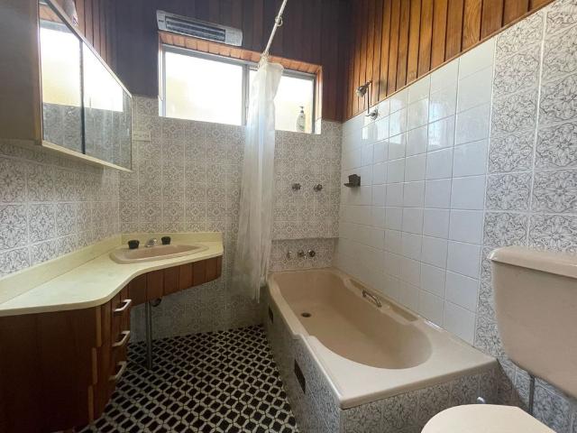 Furnished 3 bedroom home