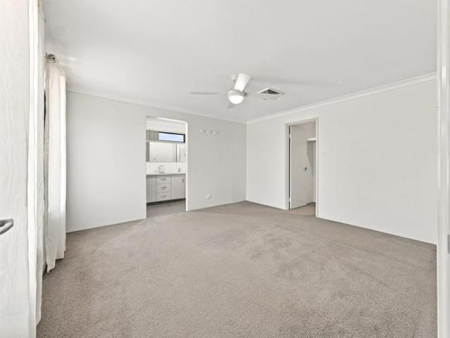 Furnished 3 Bedroom Home Ready to Move In!