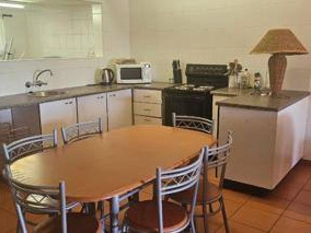 Furnished 3 Bedroom Home to Rent in Port Edward Estate