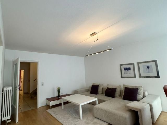 Furnished 3 Bedroom Townhouse with Private Garden | Munich Schwanthalerhöhe, Munchen Amsterdam Apartments for Rent