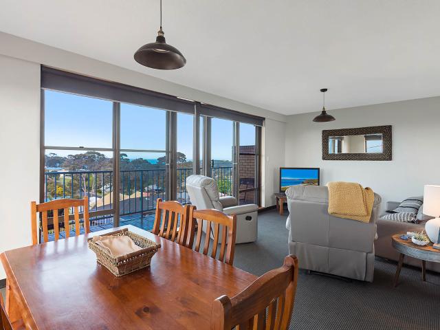 Furnished 3 Bedroom Unit in Prime Location in Narooma