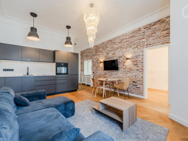 Furnished 3 Room Apartment with Historic Charm in Berlin Wilmersdorf