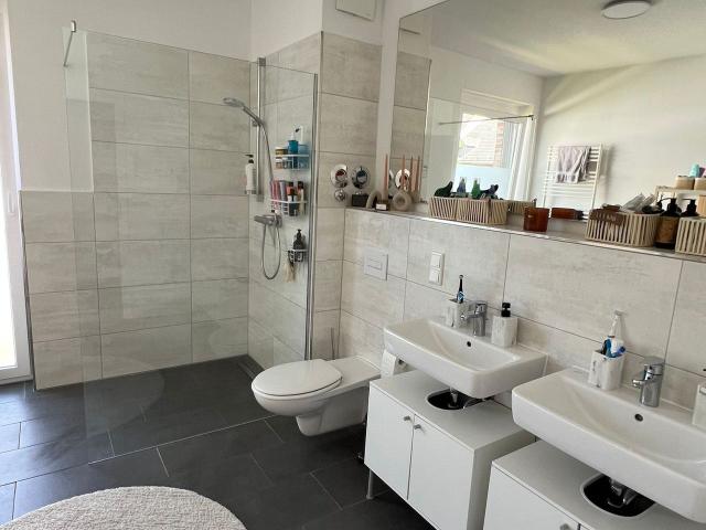 Furnished 3 Room Apartment for Temporary Rent in Bremen Lesum, Bremen Amsterdam Apartments for Rent