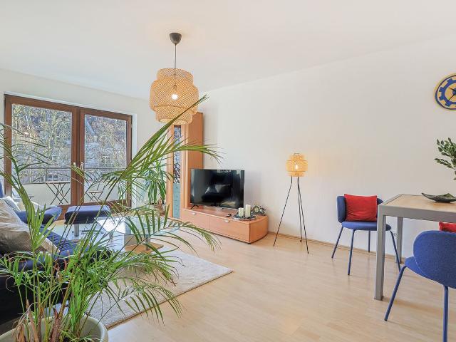 Furnished 3 room apartment in a fantastic location*, Dusseldorf Amsterdam Apartments for Rent