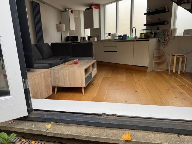 Furnished 1+1 House in Brixton Move in Ready