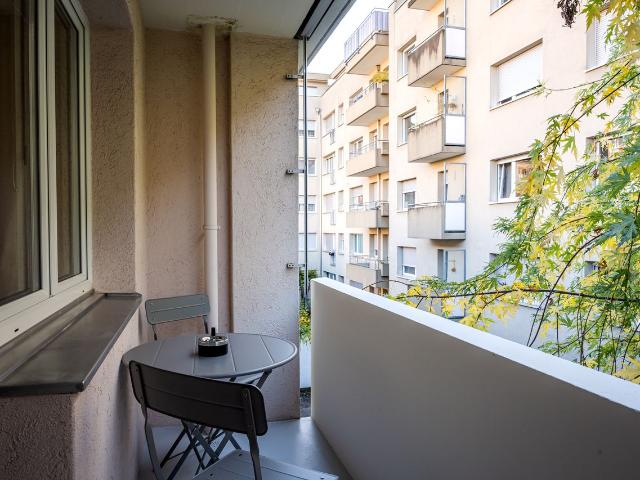 Furnished 1.5 room apartment—centrally located with all the amenities, Basel Amsterdam Apartments for Rent