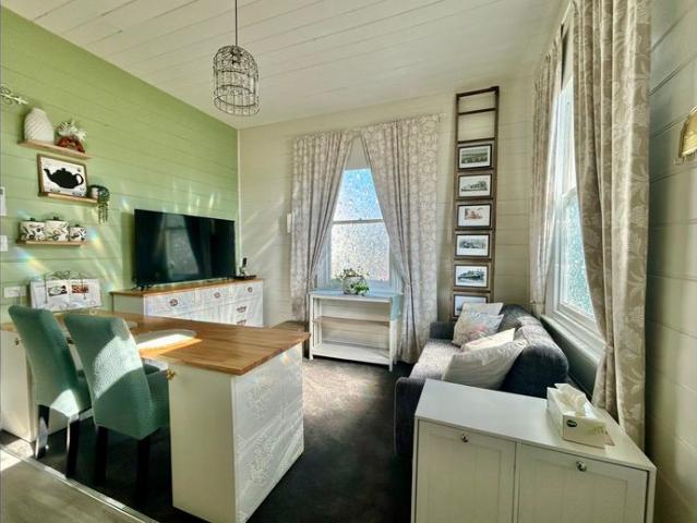 Furnished 1 Bed Apartment
