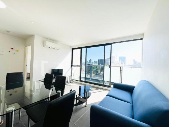 Furnished 1 bedroom apartment