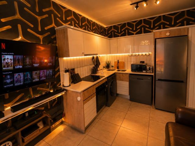 Furnished 1 Bedroom Apartment to Rent | The Reid, Linbro Park