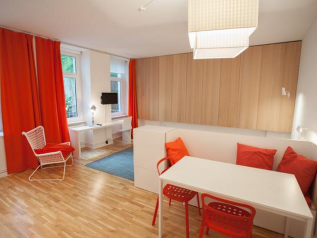 Furnished 1 Bedroom Apartment with Hardwood Floors in Berlin Friedrichshain