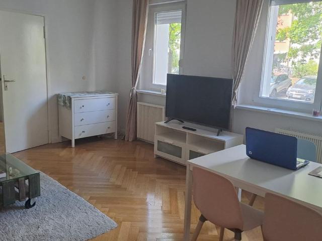 Furnished 1 Bedroom Apartment in Wilmersdorf, Berlin Amsterdam Apartments for Rent