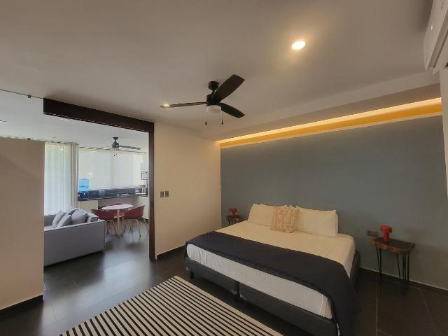 Furnished 1 Bedroom Condo with Balcony at Northown Apartments, M?rida Norte