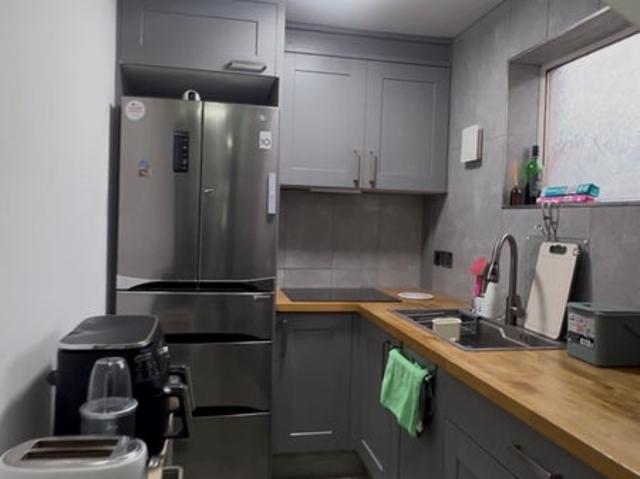 Furnished 1 Bedroom Flat bills incl