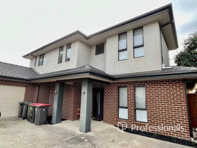 Furnished 1 Bedroom in Clayton