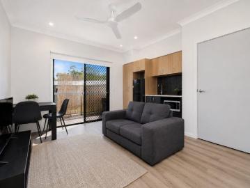Furnished 1 Bedroom Unit – All Bills & Utilities Included!