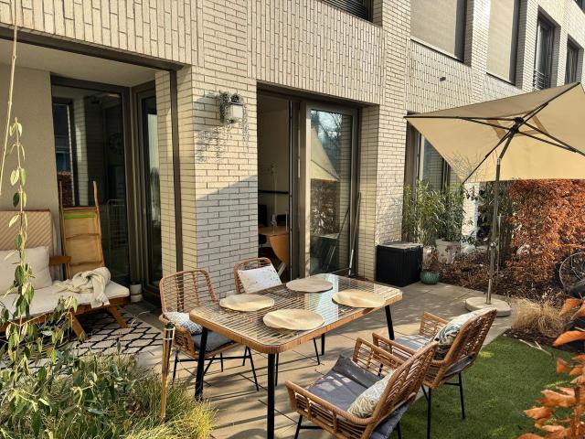 Furnished 2.5 room apartment near Hackerbrücke, Maxvorstadt, Munchen Amsterdam Apartments for Rent