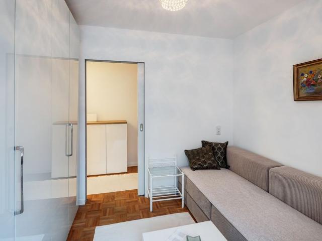 Furnished 2.5 room apartment for rent in Bogenhausen