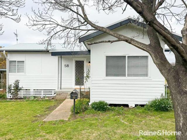 Furnished 2 3 Bedroom Home in the Heart of Coolah