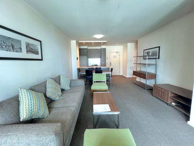 FURNISHED 2 Bed 1 Bath and 1 Car park available for Rent