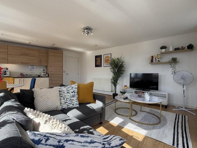 Furnished 2 Bed Canary Wharf Penthouse