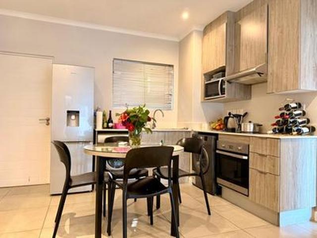 furnished 2 bed apartment at 7 on mi.