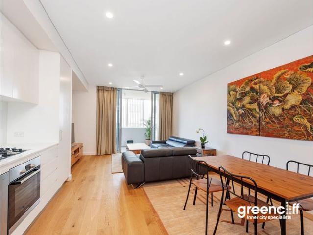 FURNISHED 2 BED APARTMENT IN DULWICH HILL