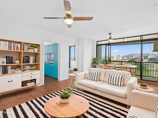 Furnished 2 Bedroom + MPR Apartment in Prime West End Location