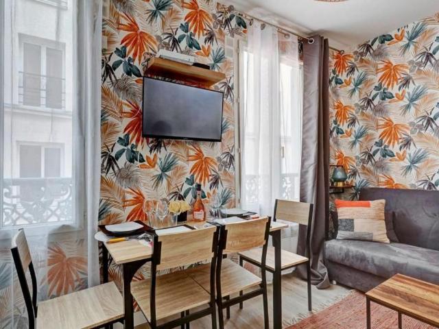 Furnished 2 Bedroom Apartment – 47m² – Montmartre / Pigalle – Mobility Lease, Paris Amsterdam Apartments for Rent