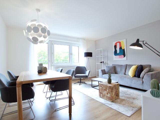 Furnished 2 bedroom apartment, 65m2 + 10m2 700 + 108 ft2 Frankfurt Nordend, Frankfurt Amsterdam Apartments for Rent