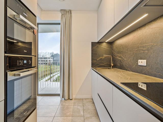 FURNISHED 2 bedroom apartment
