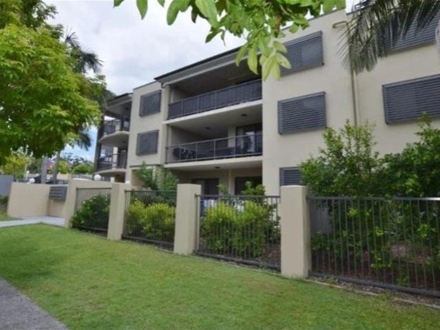 Furnished 2 Bedroom Apartment with Private Courtyard and Split Air Con Throughout