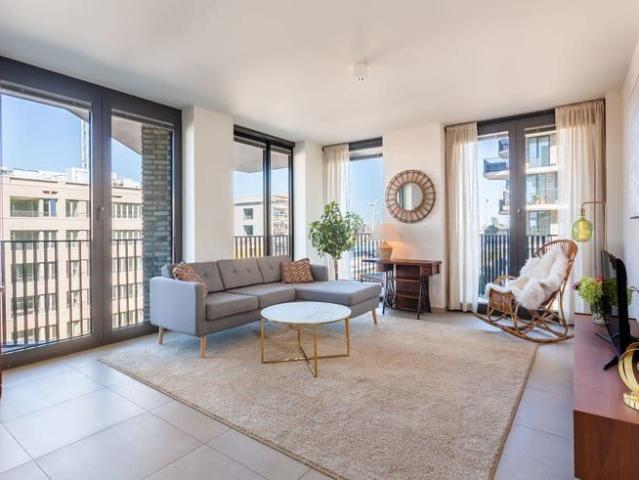 Furnished 2 bedroom apartment with terrace in residence Cadi