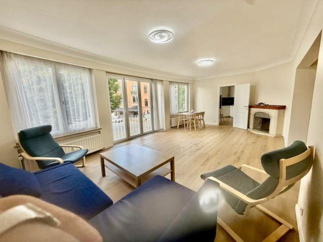 FURNISHED 2 BEDROOM APARTMENT / APPARTEMENT MEUBLE 2 CHAMBRE