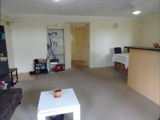 Furnished 2 Bedroom Apartment | Convenient Location Close to UQ