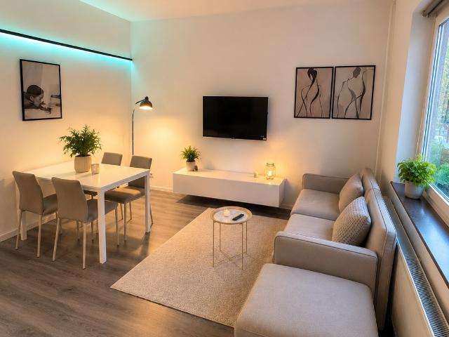 Furnished 2 Bedroom Apartment in Düsseldorf Düsseltal – All Inclusive, Dusseldorf Amsterdam Apartments for Rent