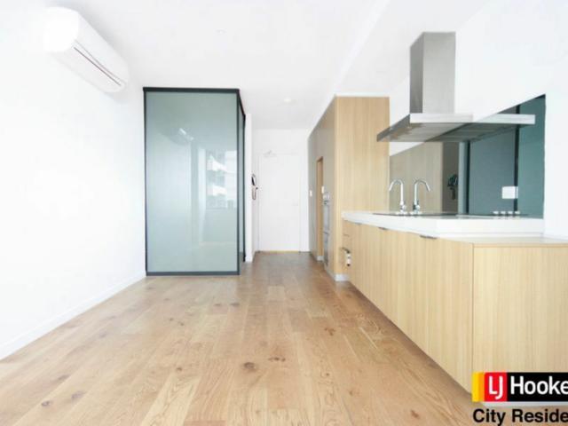 Furnished 2 Bedroom For Lease at Midtown Apartment!