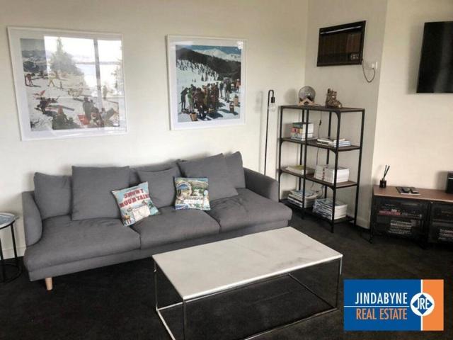 Furnished 2 Bedroom + Loft in the Heart of Jindabyne