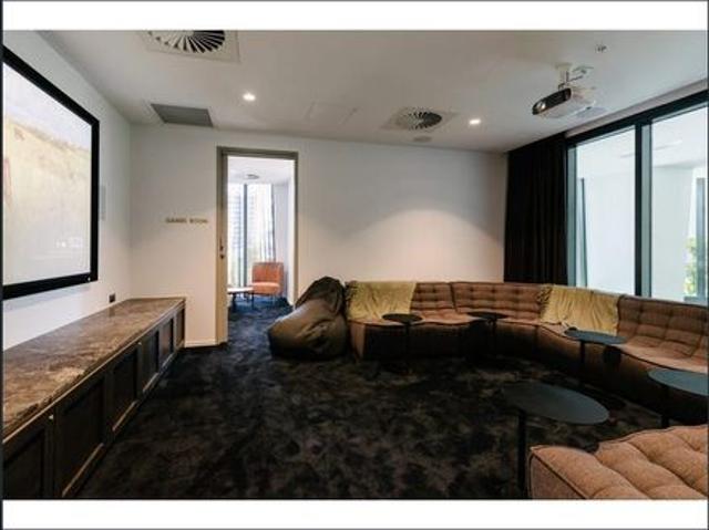 Furnished 2 Bedroom + study apartment with access to a Gym, Pool, Spa & much more