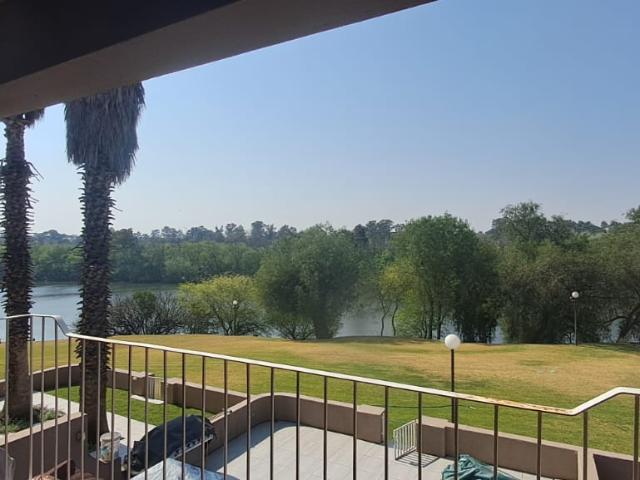 Furnished 2 Bedroom Split Level Unit – Riviera Villas Two
