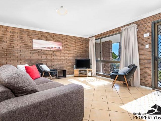 Furnished 2 bedroom unit
