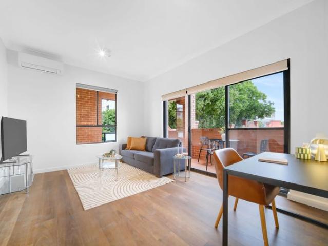 Furnished 2 Bedroom​ 1 bathroom furnished Apartment all bills included
