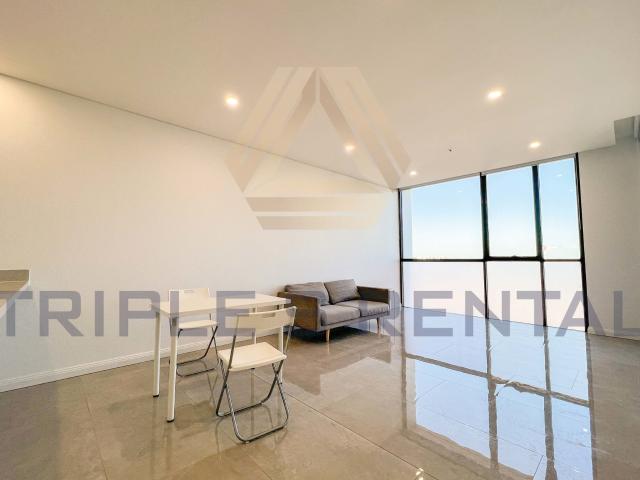 FURNISHED 2 BEDROOM 2 BATHROOM FOR LEASE