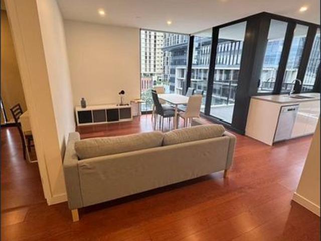 FURNISHED 2 BEDROOM 2 BATHROOM LUXURAY APARTMENT AVAILABLE NOW
