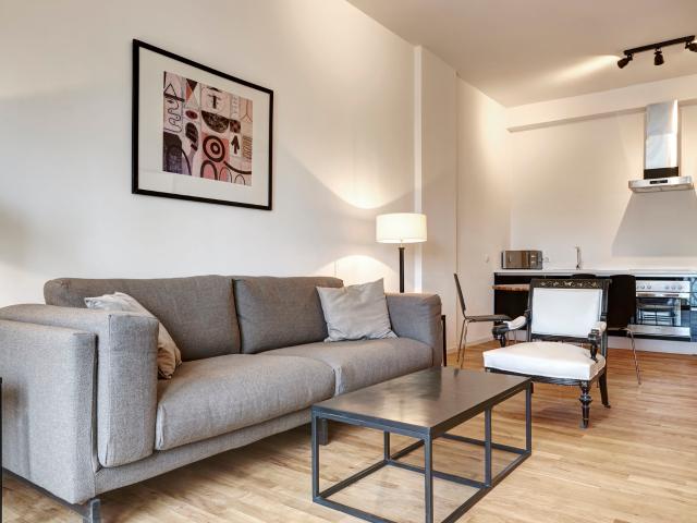 Furnished 2 Room Apartment with Balcony in Bergmannkiez Kreuzberg