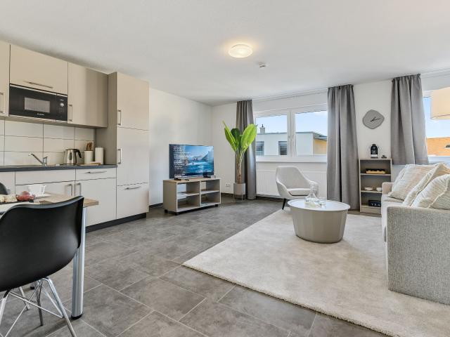 Furnished 2 room apartment with parking space