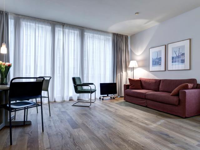 Furnished 2 Room Apartment with West Balcony in Berlin Friedrichshain