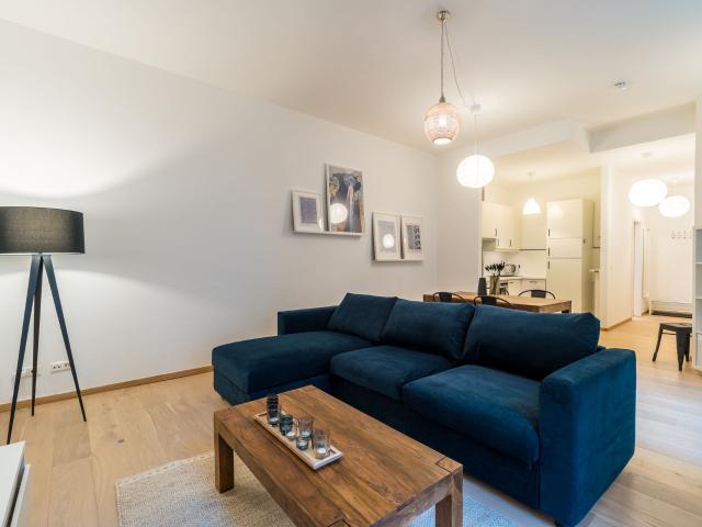 Furnished 2 Room Apartment in Quiet Winsviertel, Prenzlauer Berg